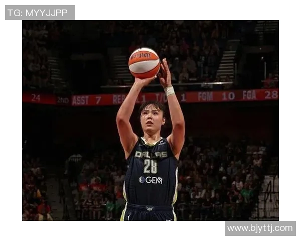 WNBA水星队与神秘人队激战正酣谁将笑到最后揭晓精彩瞬间 WNBA水星队与神秘人队激战正酣谁将笑到最后揭晓精彩瞬间